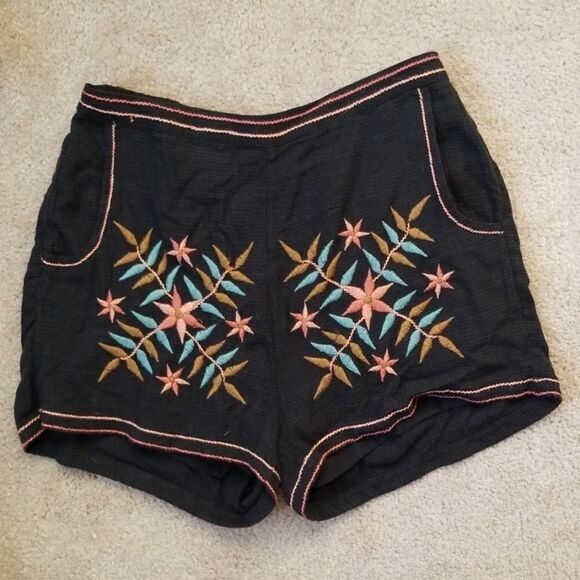 American Eagle Outfitters Embroidered Shorts - Picture 1 of 6